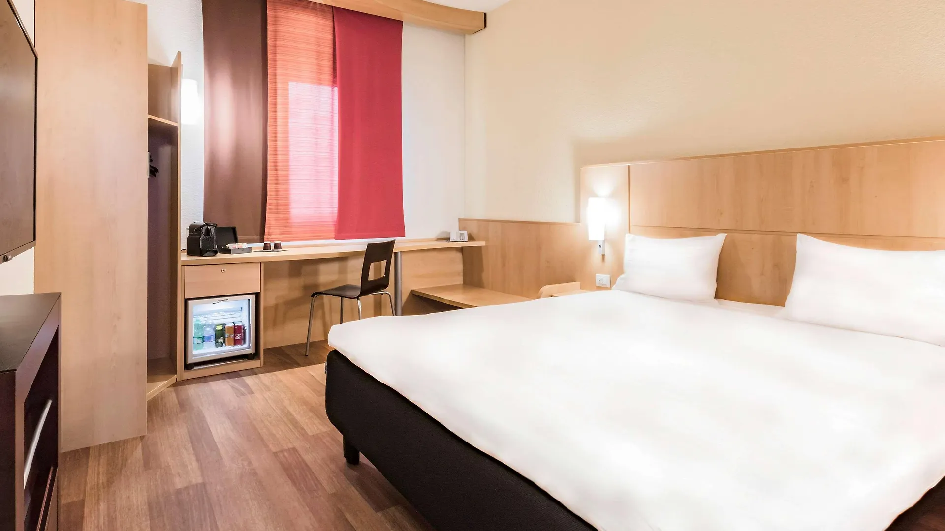Hotel Ibis Milano Malpensa Cardano Al Campo