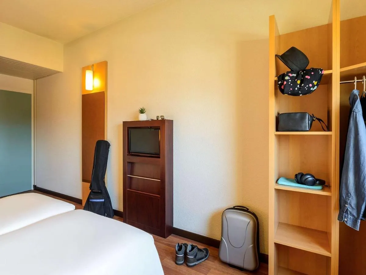 Hotel Ibis Milano Malpensa Cardano Al Campo
