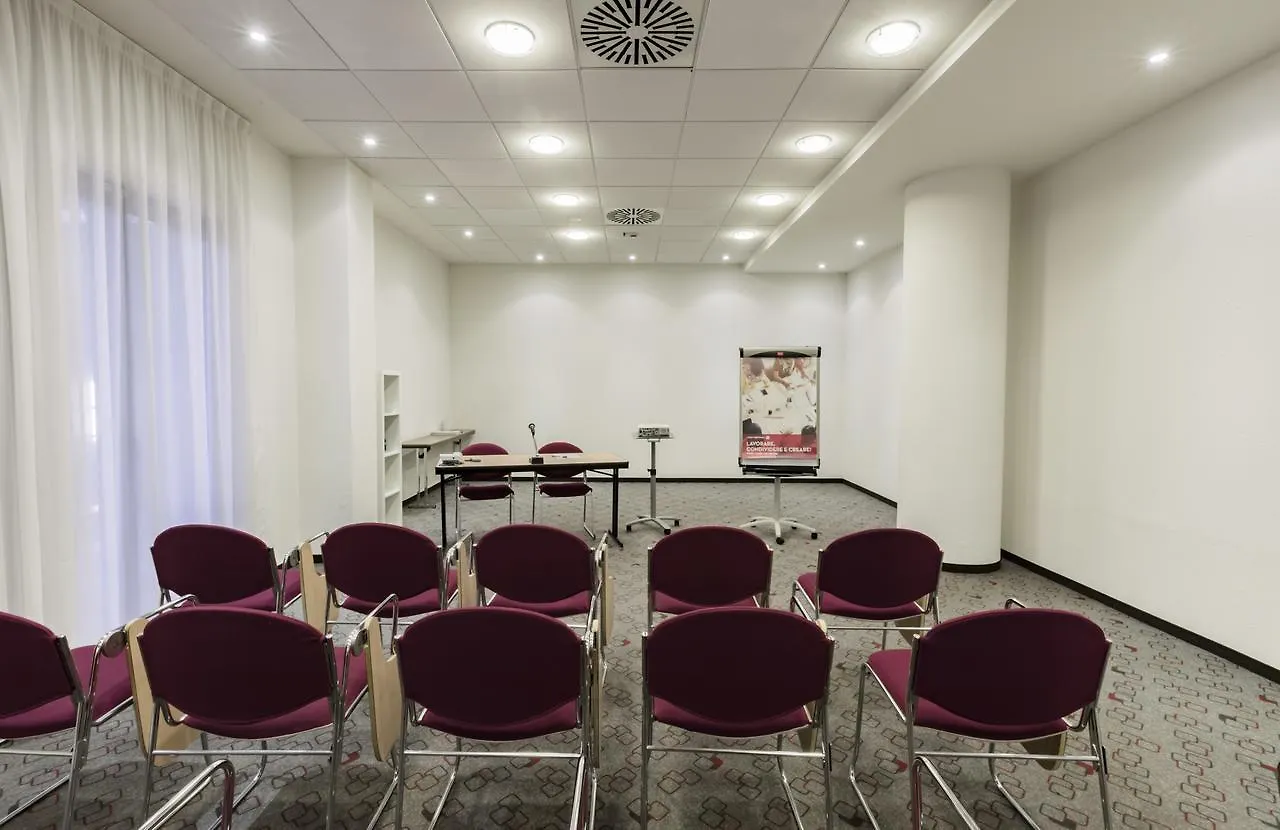***  Hotel Ibis Milano Malpensa Cardano Al Campo Italy